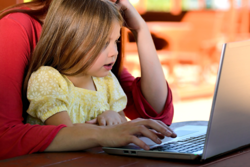 Digital Help in Early Childhood Education Centres